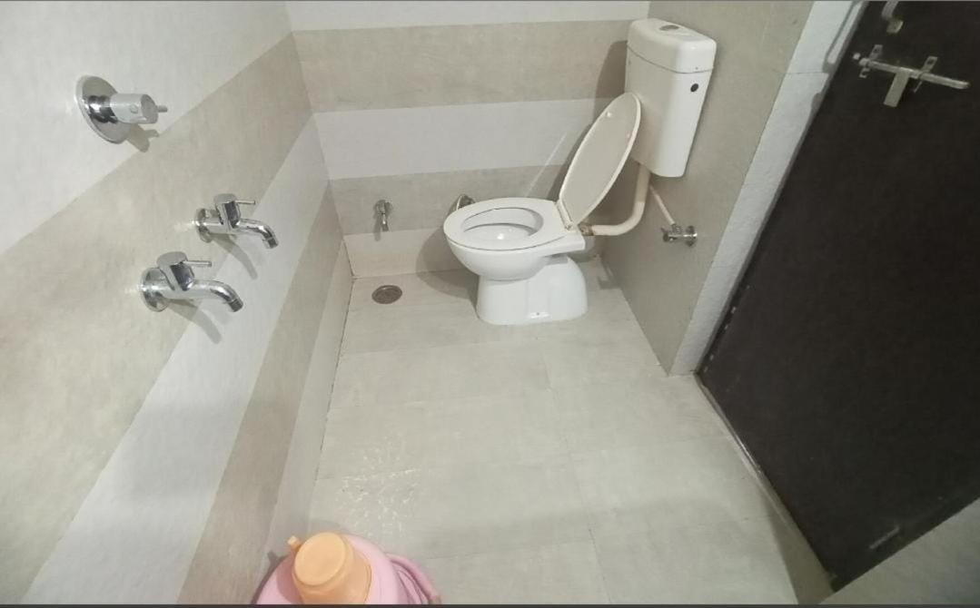 Hotel Paradise Stays Pachmarhi Luaran gambar